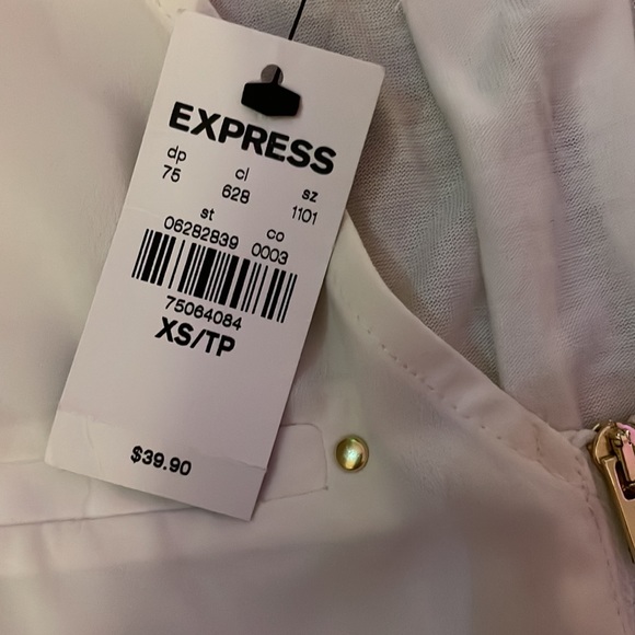 Top - Picture 2 of 2